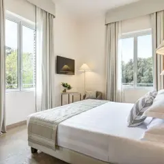 Grand Hotel Arenzano: L'Icona Liberty per il Tuo Soggiorno Perfetto