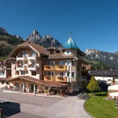 Hotel Pozza di Fassa: trova il tuo ideale tra SPA, piste e relax