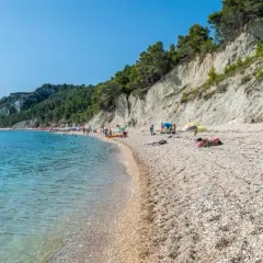 Marche low cost: le spiagge economiche per una vacanza da sogno