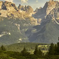 Trentino: guida alla tua vacanza perfetta tra Dolomiti e sapori