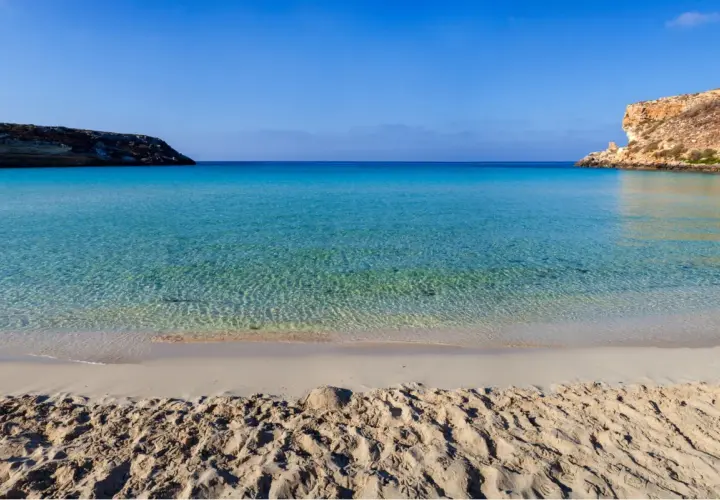 Vacanza plastic free? Le spiagge italiane che proteggono il mare