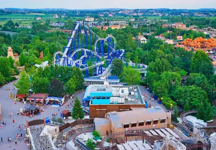 Gardaland: Tutte le attrazioni. La guida per la tua visita perfetta