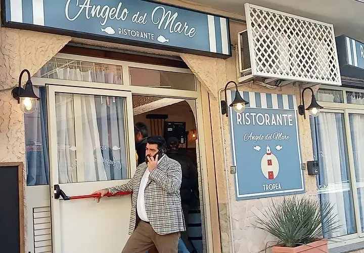 Ristopescheria Angelo del Mare Roma: Freschezza dal mare al piatto.
