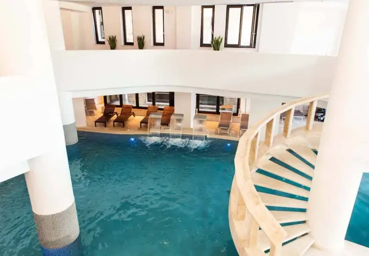 Abruzzo: Hotel con piscina in montagna per la tua fuga perfetta