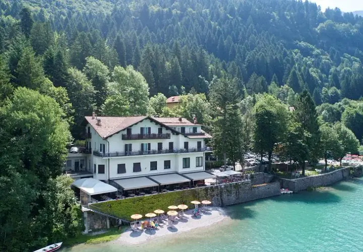Hotel a Molveno: la tua guida per una scelta senza errori