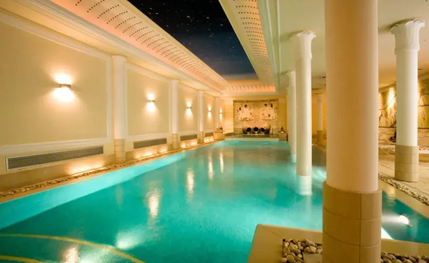 Hotel Victoria Torino: Lusso, Spa Esclusiva e Charme nel Cuore
