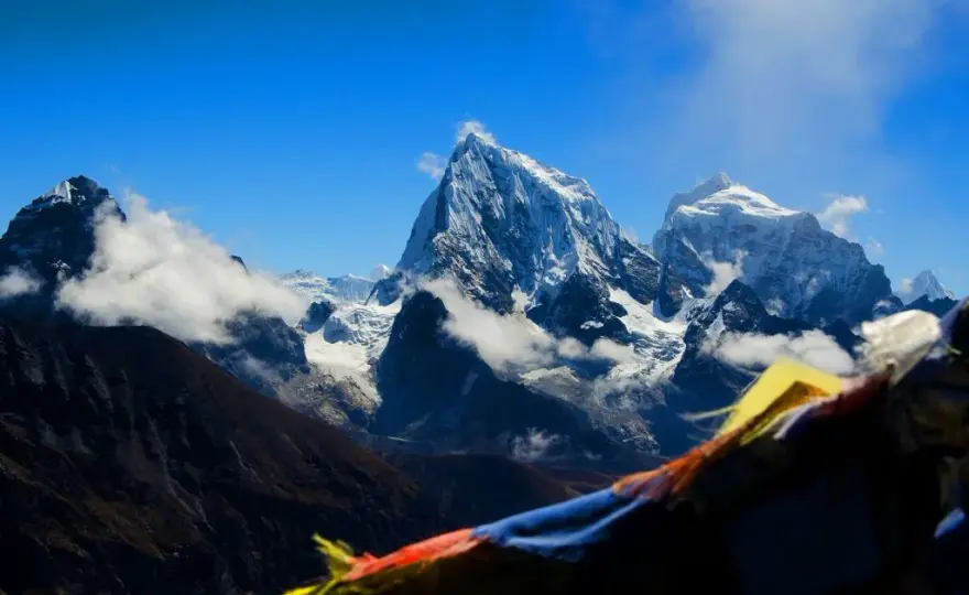 La montagna più alta: Everest, Monte Bianco e l'avventura che ti aspetta