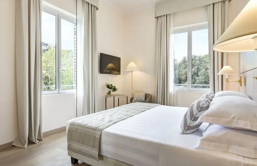 Grand Hotel Arenzano: L'Icona Liberty per il Tuo Soggiorno Perfetto