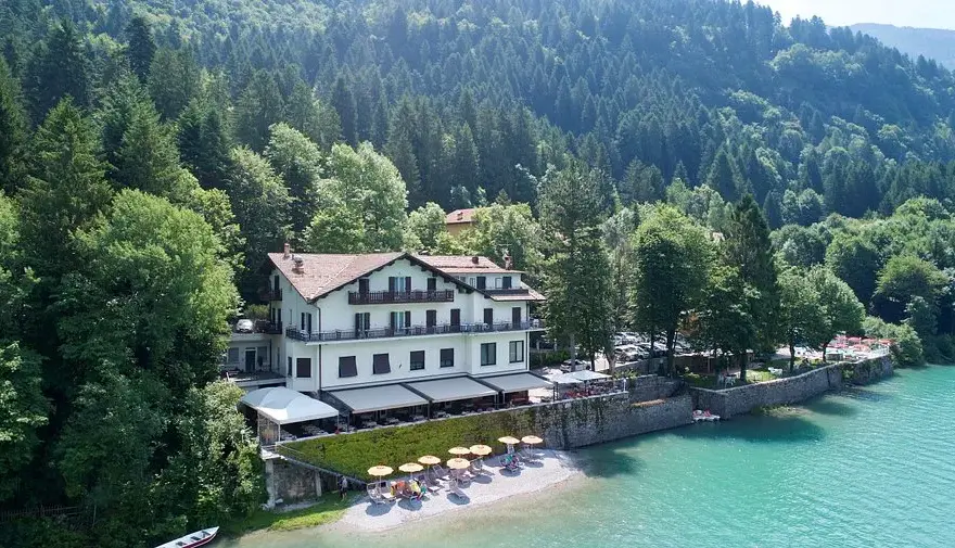 Hotel a Molveno: la tua guida per una scelta senza errori