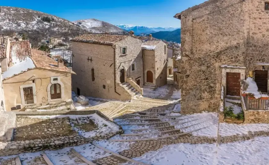 Borghi di montagna in Italia: guida completa per la tua fuga perfetta