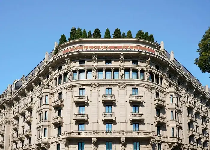 Zdjęcie Excelsior Hotel Gallia: Lusso 5 Stelle a Milano. Vale la Pena?