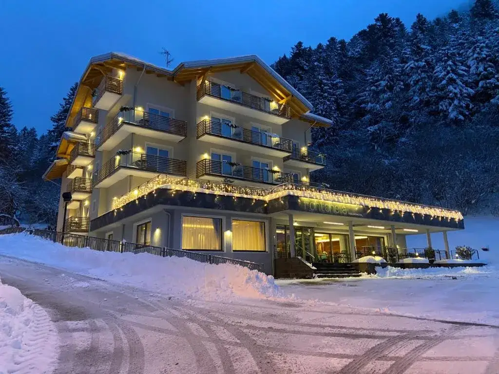 Zdjęcie Hotel a Molveno: la tua guida per una scelta senza errori