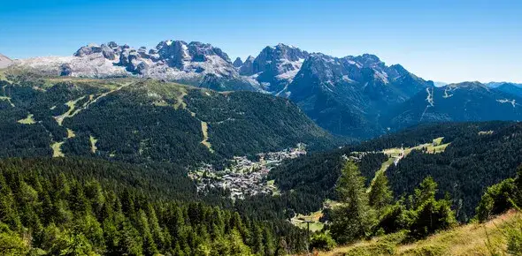 Zdjęcie Trentino: guida alla tua vacanza perfetta tra Dolomiti e sapori